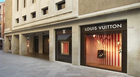 Louis Vuitton venezia exhibition